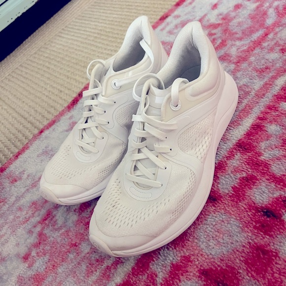 Lululemon White Blissfeel Sneakers (Women’s 8.5) - Picture 3 of 6